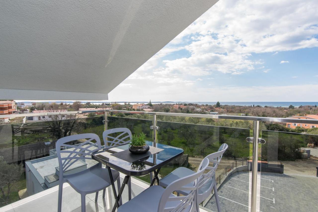 Apartment Serena, Sea View, Peroj Exterior foto